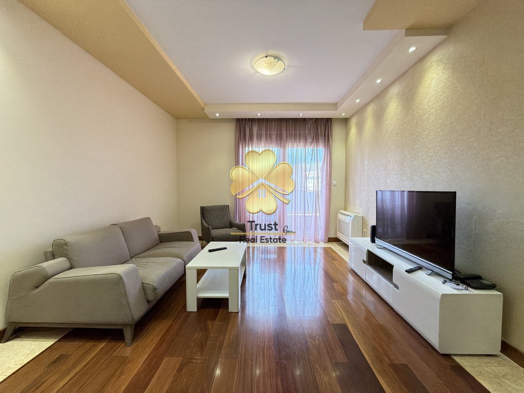 Dvosoban stan , 75m2, Centar, Podgorica
