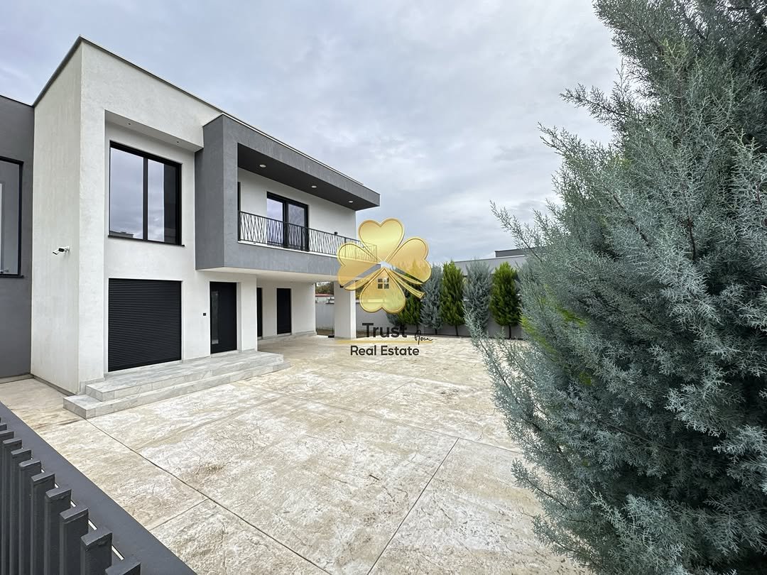 Kuća, 190m2, Tološi, Podgorica