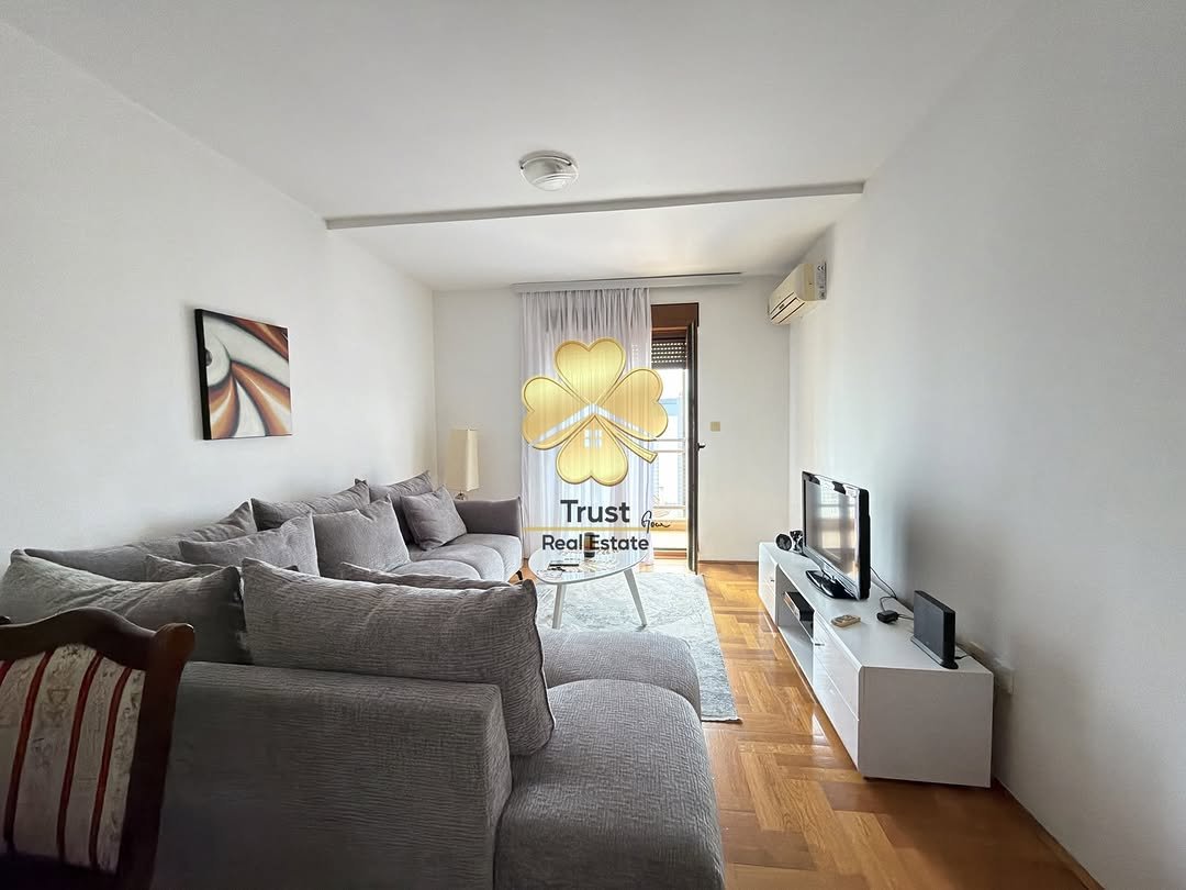 Apartment for rent in Stari Aerodrom, Podgorica — photo 2