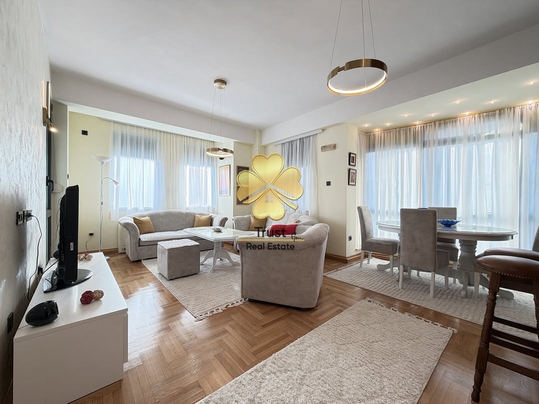 Dvosoban stan, 76m2, Centar, Podgorica