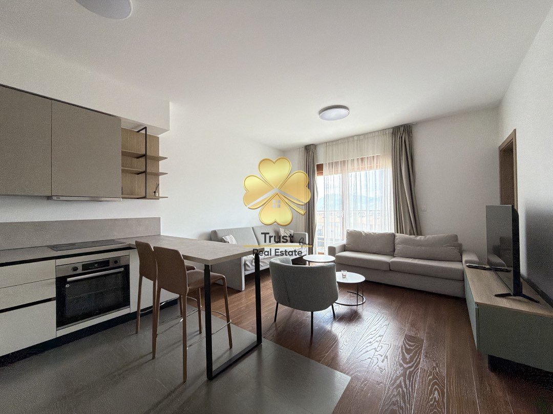 Dvosoban stan, 80m2, Master kvart, Podgorica