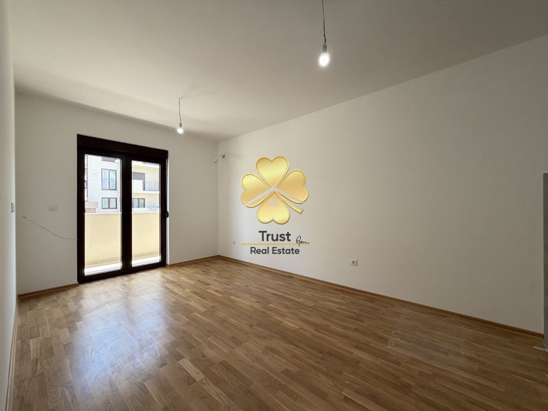 Apartment for sale in Stari Aerodrom, Podgorica — photo 2