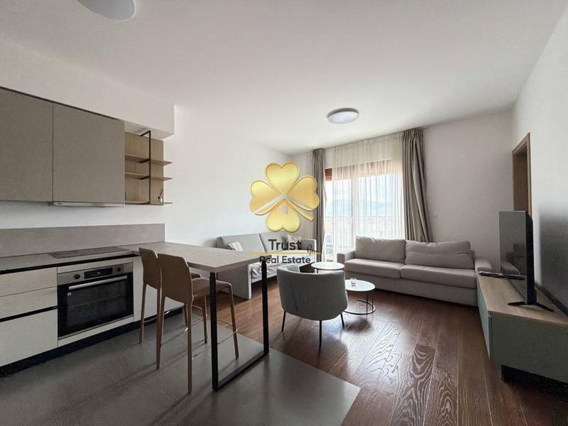 Dvosoban stan, 80m2, Master kvart, Podgorica