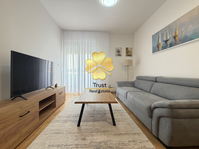 Iznajmljivanje Jednosoban Stan Pobrežje, 50m2
