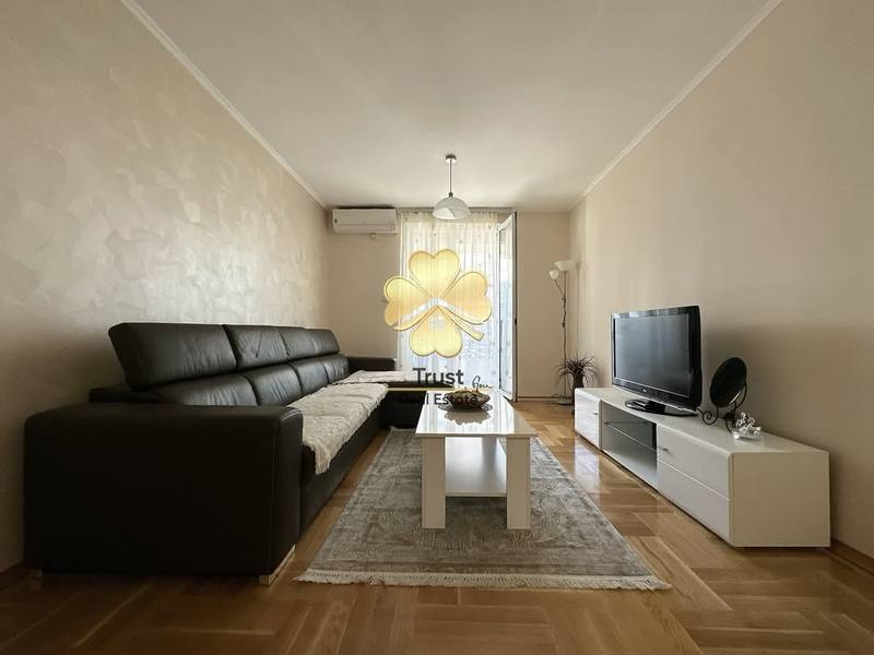 Dvosoban stan, Stara Varos, Podgorica, 65m2