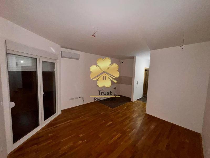 Dvosoban stan, Stari Aerodrom, Podgorica, 58m2